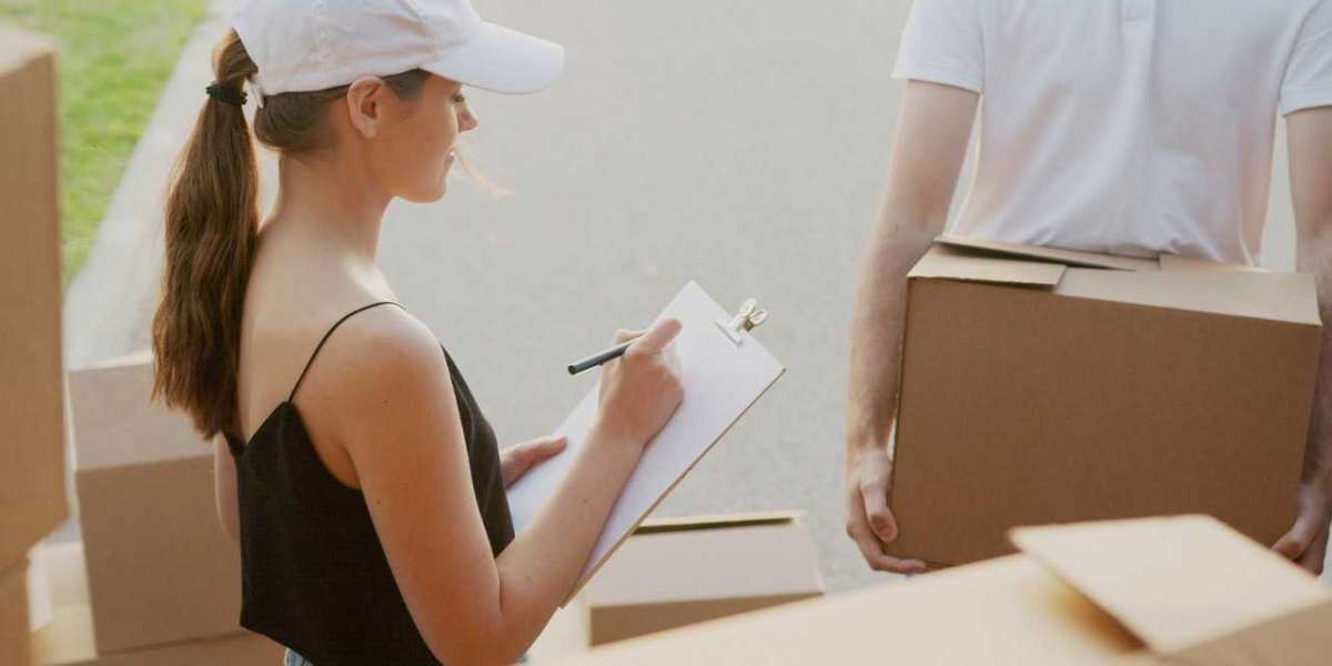 How To Pack Efficiently When Moving To A New Home?
