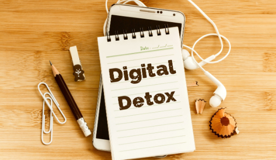 Digital Detox: Reclaiming Your Mental Space | Mentalzon