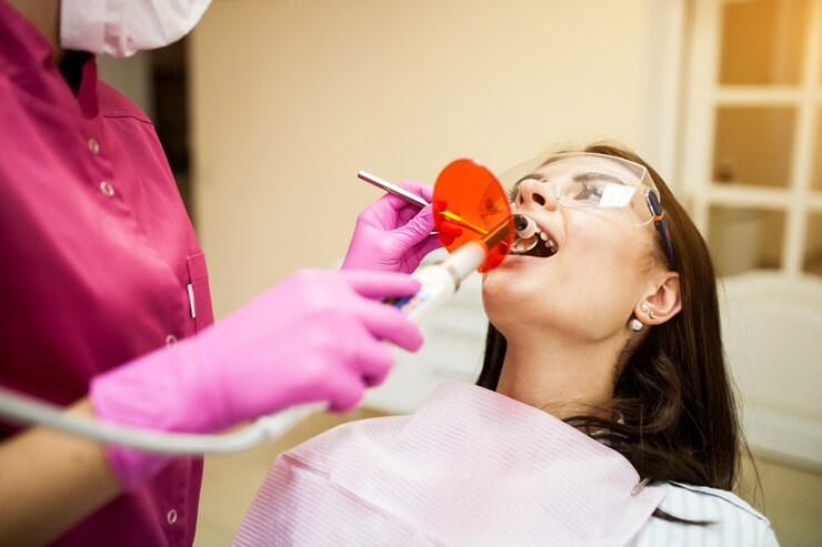 Understanding the Process of Getting Dental Veneers - AtoAllinks