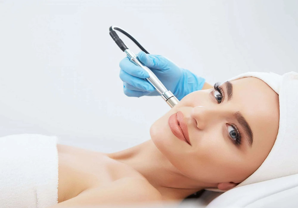 Microdermabrasion in Jaipur : Lady Loyall Clinic Jaipur