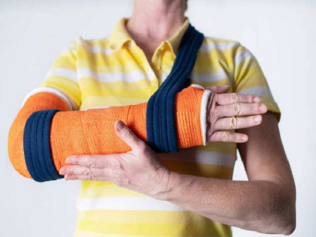 Can Arm Compression Sleeves Really Help with Pain Relief? - InsideTechie