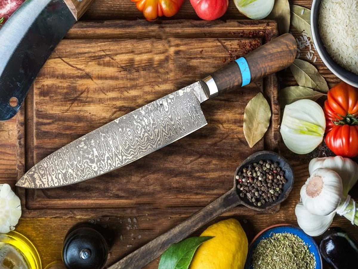 Why Damascus Knives Are a Work of Art for UK Collectors?