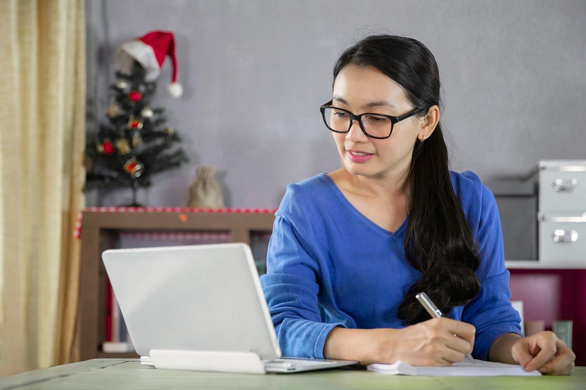 Struggling with Studies? Take My Online Class for Me Now