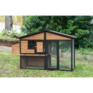 Chicken Coops Brisbane: Best Materials for Long-Lasting and Safe