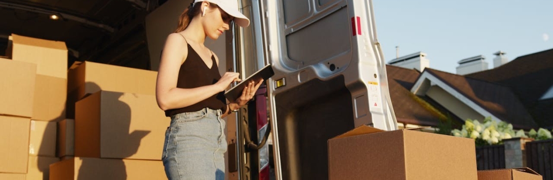 Moving Company Woking Cover Image