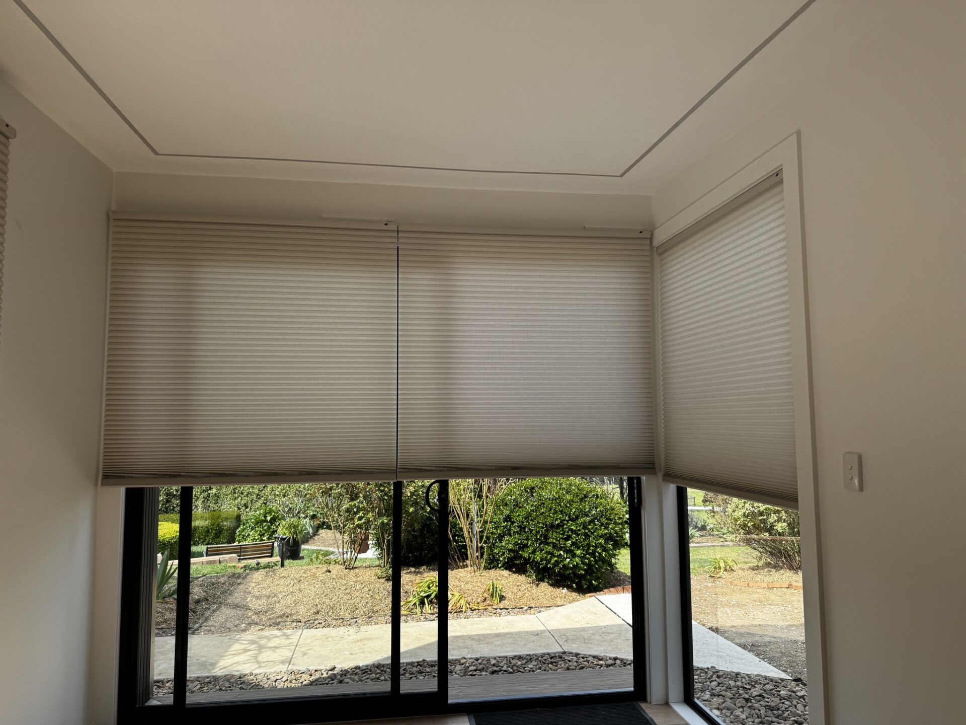 5 Benefits of Installing Outdoor Roller Blinds | Blinds By Design