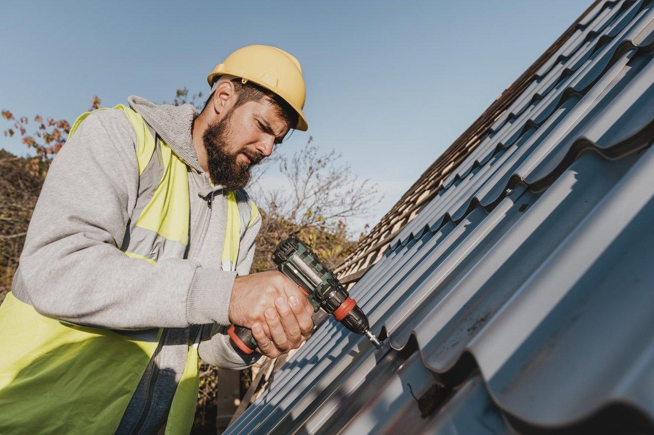 How to Spot Roof Leaks and Get Them Fixed Quickly | Articles | Real solutions | Gan Jing World - Technology for Humanity | Video & Movie Streaming