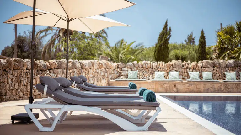 Why Do Travelers Choose Finca Service Mallorca? – Service with Passion