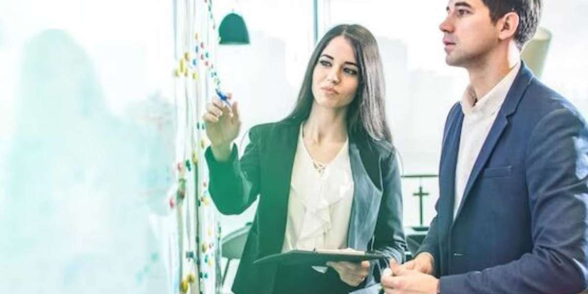 Laying the Groundwork: How Business Coaching Sets Startup Founders Up for Long-Term Success