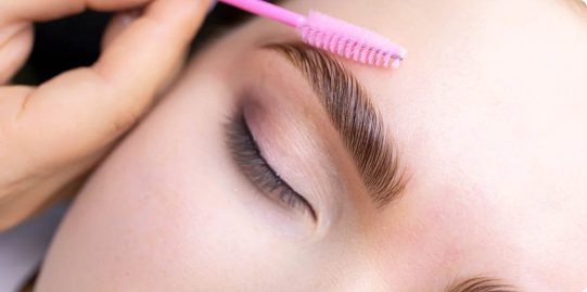 Eyebrow tinting and lamination services Dubai - Best & long-lasting